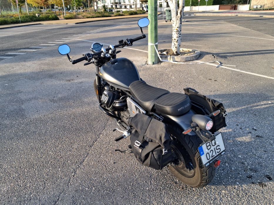 Moto Guzzi V9 Bobber Special Edition