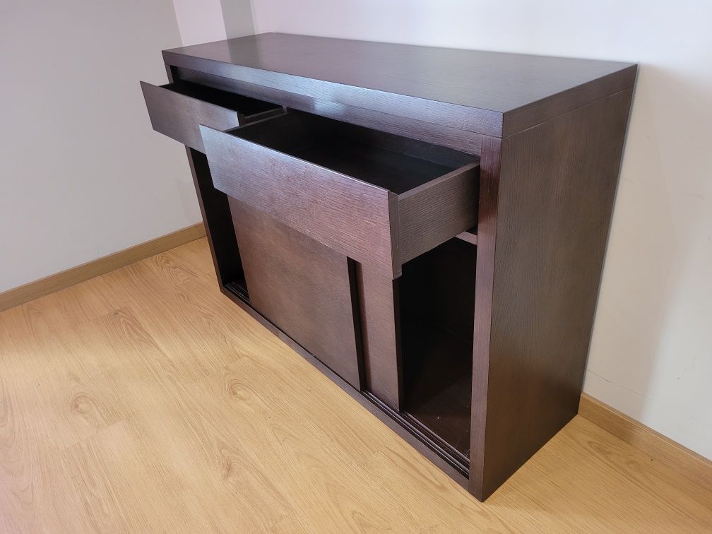 Aparador/ sideboard/ sapateira/ cómoda