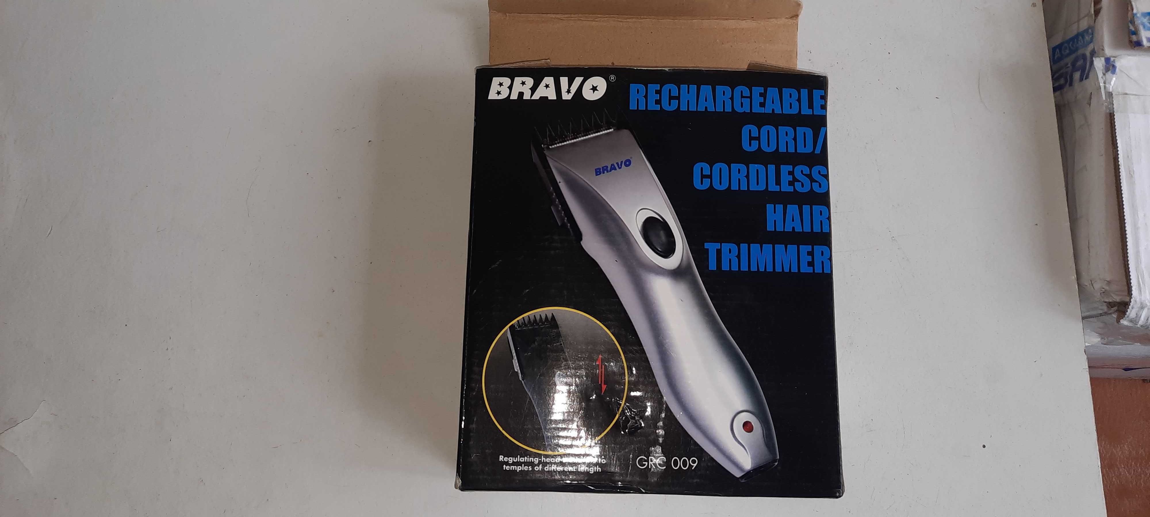 Машинка для стрижки бритва Bravo