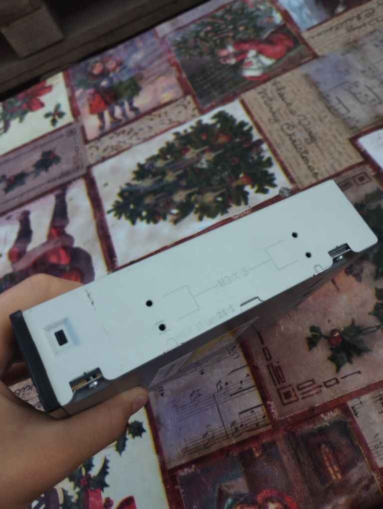 DVD дисковод, привід