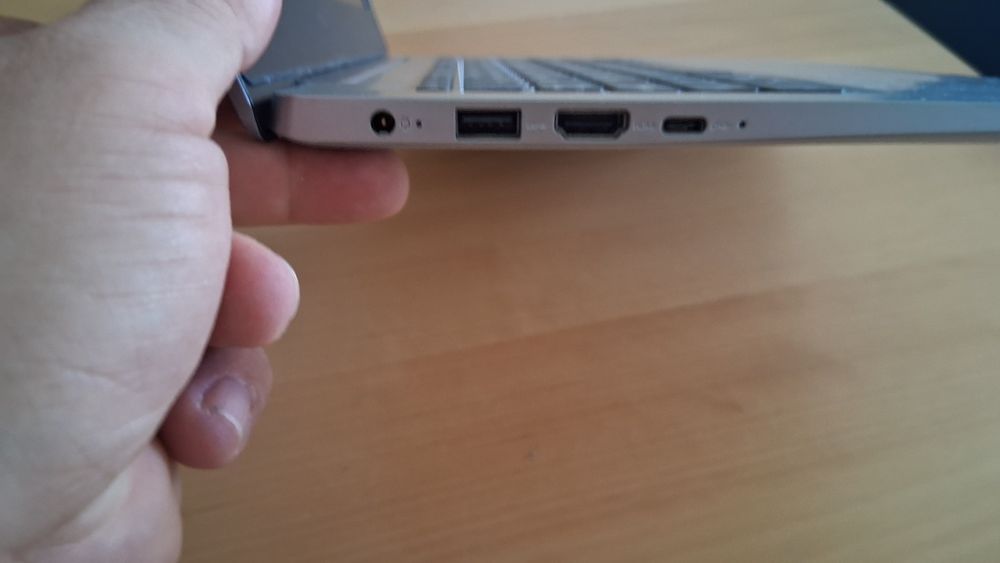 Portátil lenovo ideapad s130-141GM