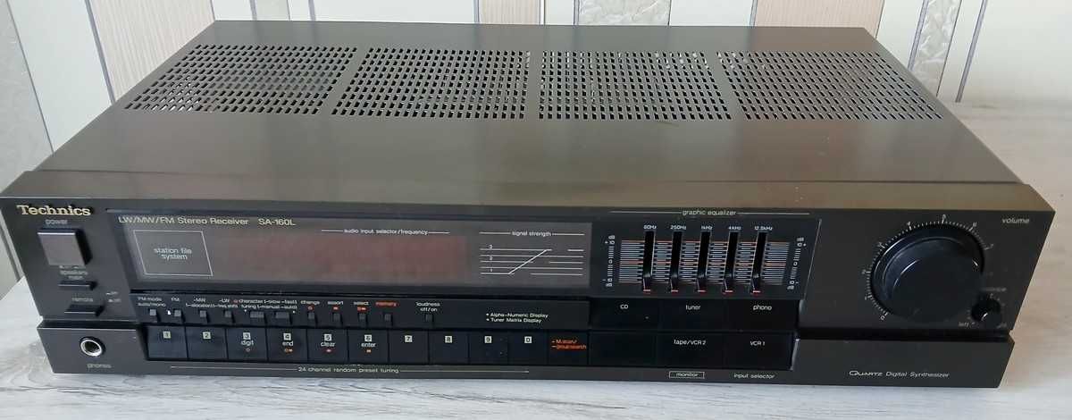Amplituner stereo Technics SA-160L z korektorem - bardzo dobry stan