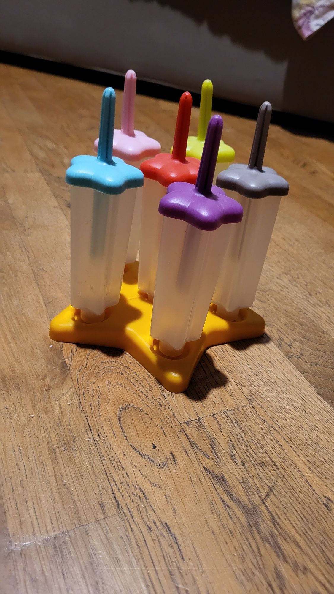 Foremki na lody, do piaskownicy, do kąpieli