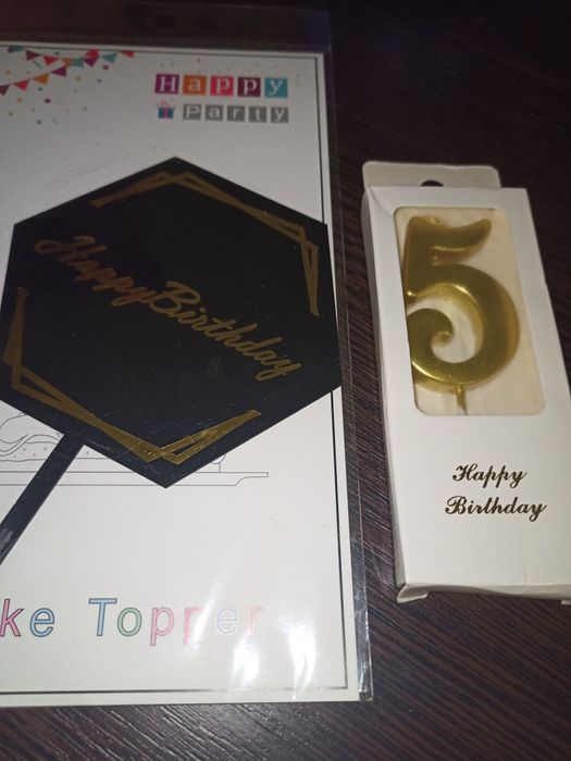 Топер на торт  и праздничная свеча цыфра 5.