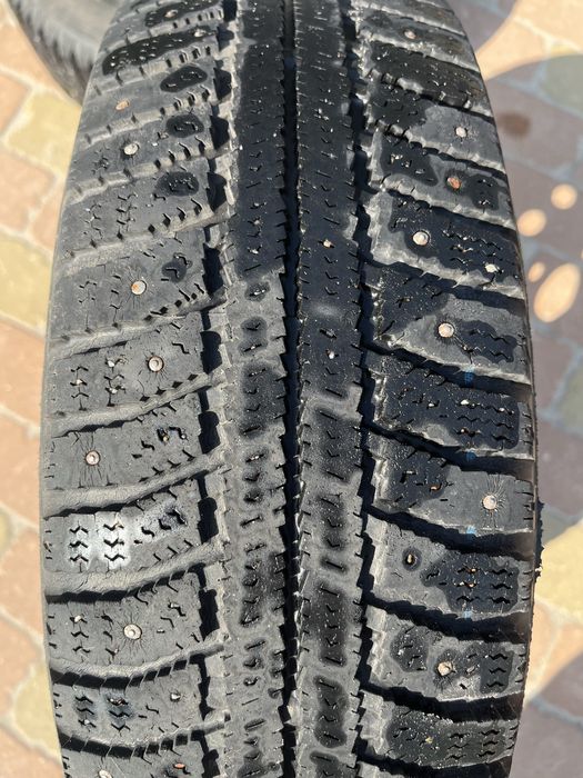 Продам зимову гуму