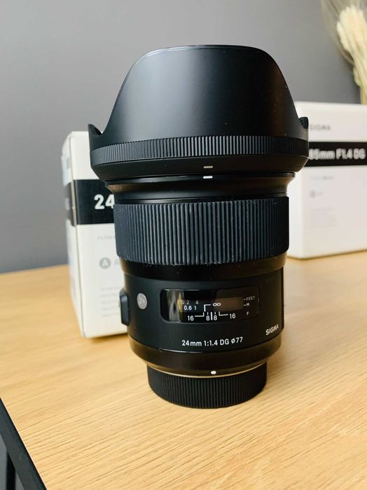 Продам об'єктив Sigma Art 24 1.4  для Нікон
