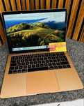 (4034/25) Macbook Air 13 (2018) - bł