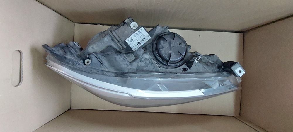 Ótica direita bmw F20