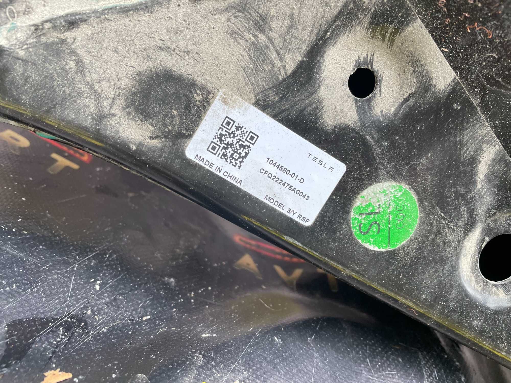 Підрамник задній Tesla 3 1044580-01-d Tesla y Подрамник задний