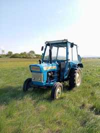 Ciągnik Traktor FORD AGRIC jak c330