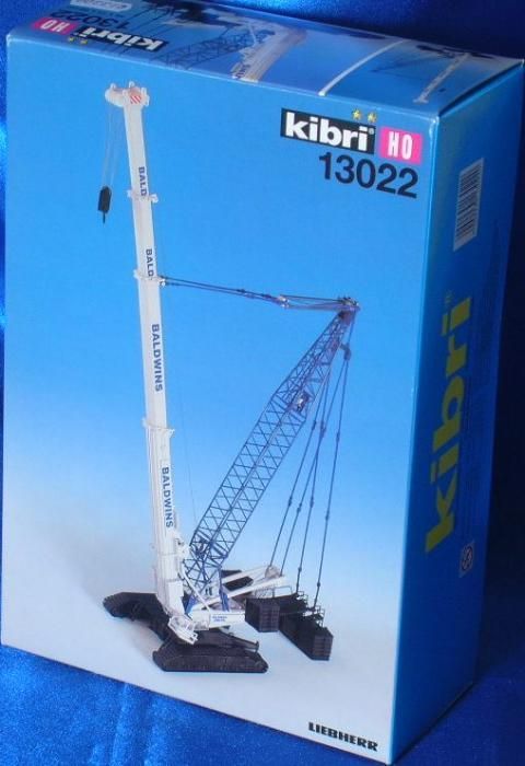 Кран гусиничный Kibri 13022 LIEBHERR LTR 1800 H0