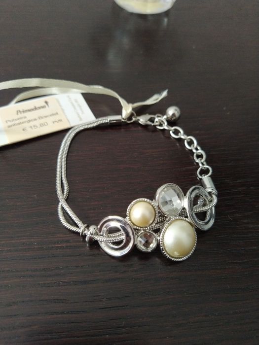 Pulseira prateada anti-alérgica, elegante - Primadona - Nova!