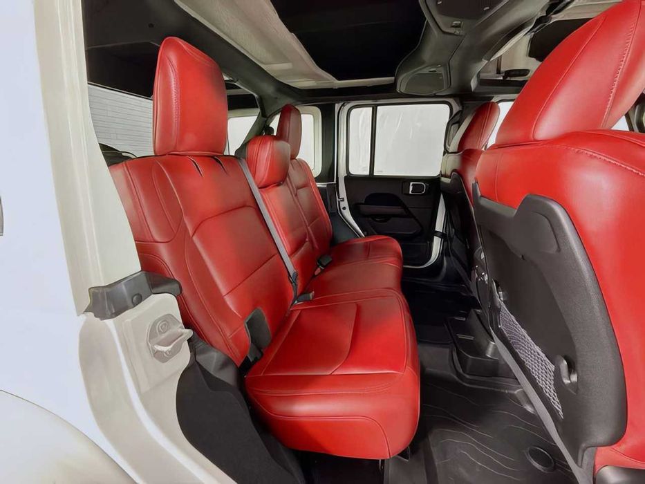 Jeep Wrangler      2024