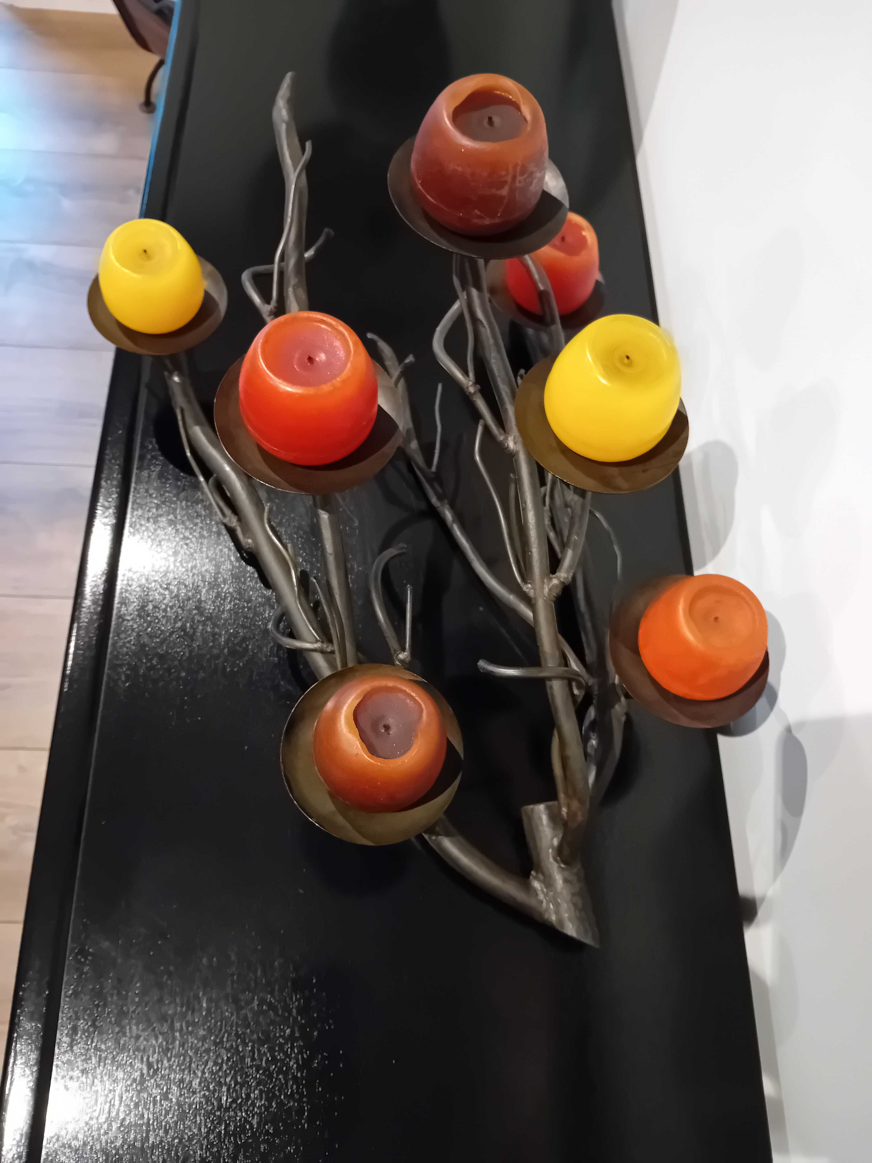 Suporte para velas em ferro para decoração de mesa ou movel