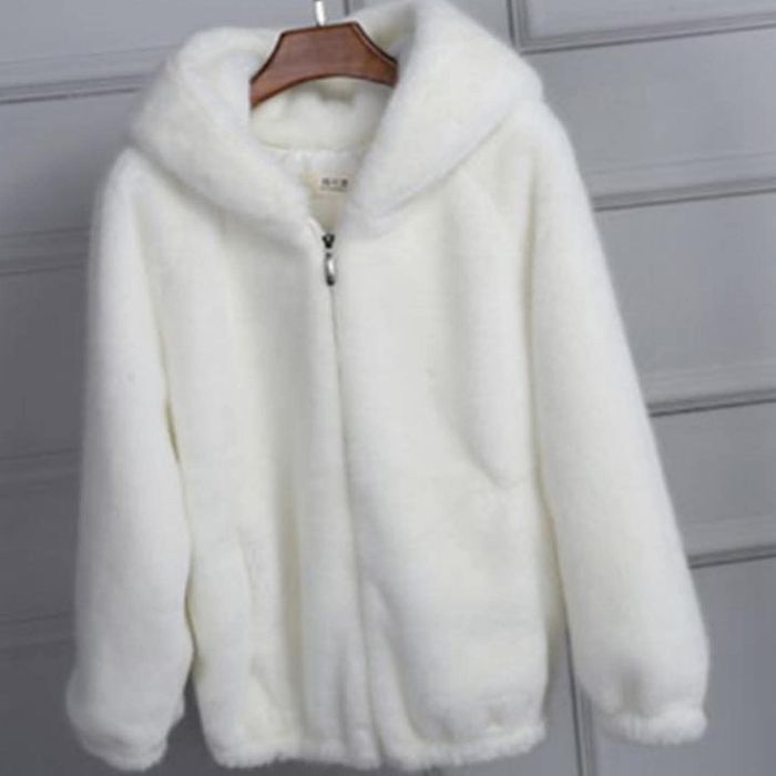 Шуба з капюшоном