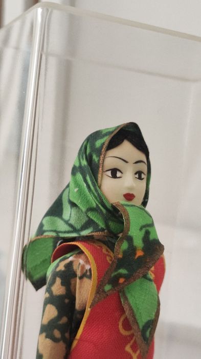 Vintage kolekcjonerska Lalka Armenia strój narodowy PRL retro