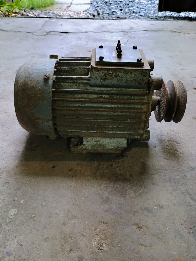 Silnik elektryczny 0,8kw