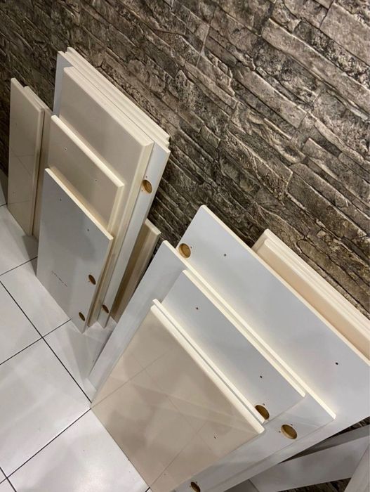 Продам кухню з мийкою та витяжкою