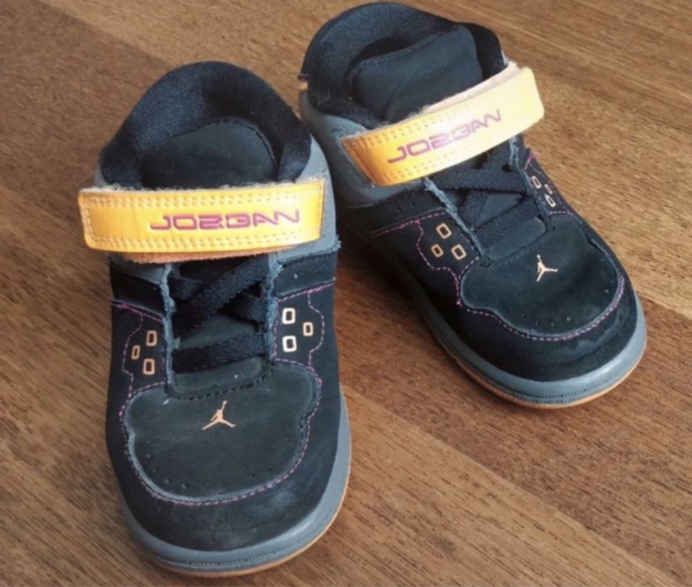 Buty Jordan rozm 25