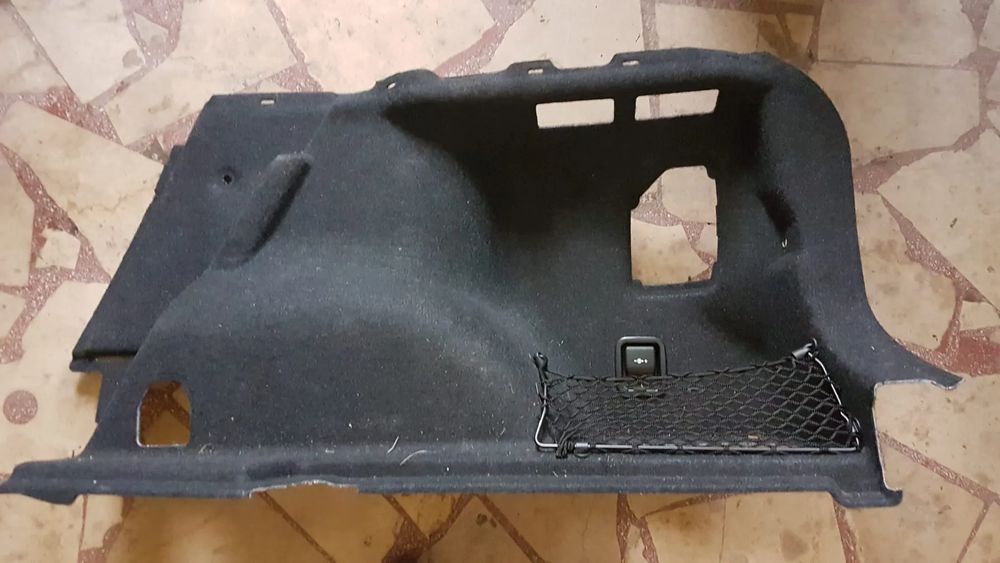 bmw e84 x1 boczek bagażnika prawy 2991188