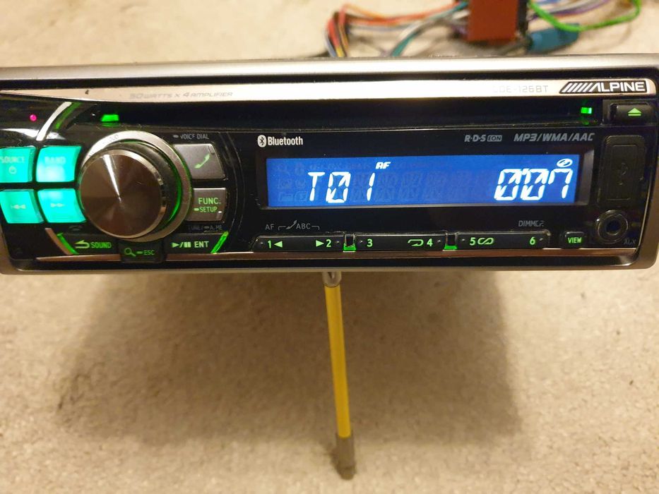 ALPINE CDE-126BT, Bluetooth, CD, ramki - b ładne
