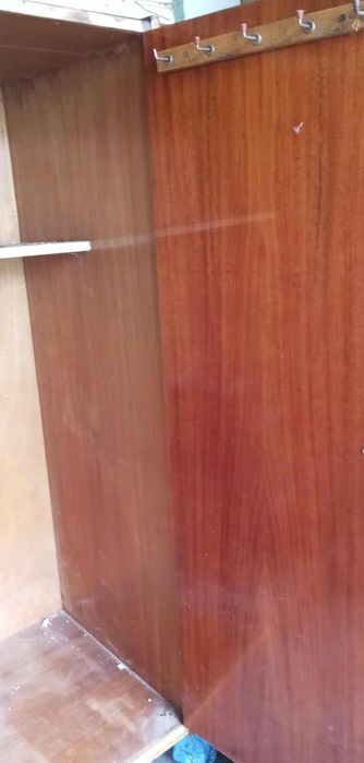 Szafa PRL do renowacji