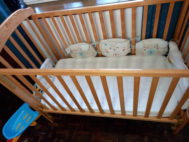 Roupa Cama de bebé grades em madeira para colchão 150x60