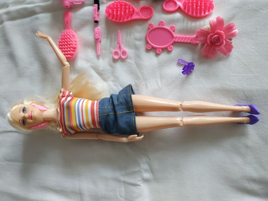 Набор кукл салон красоты