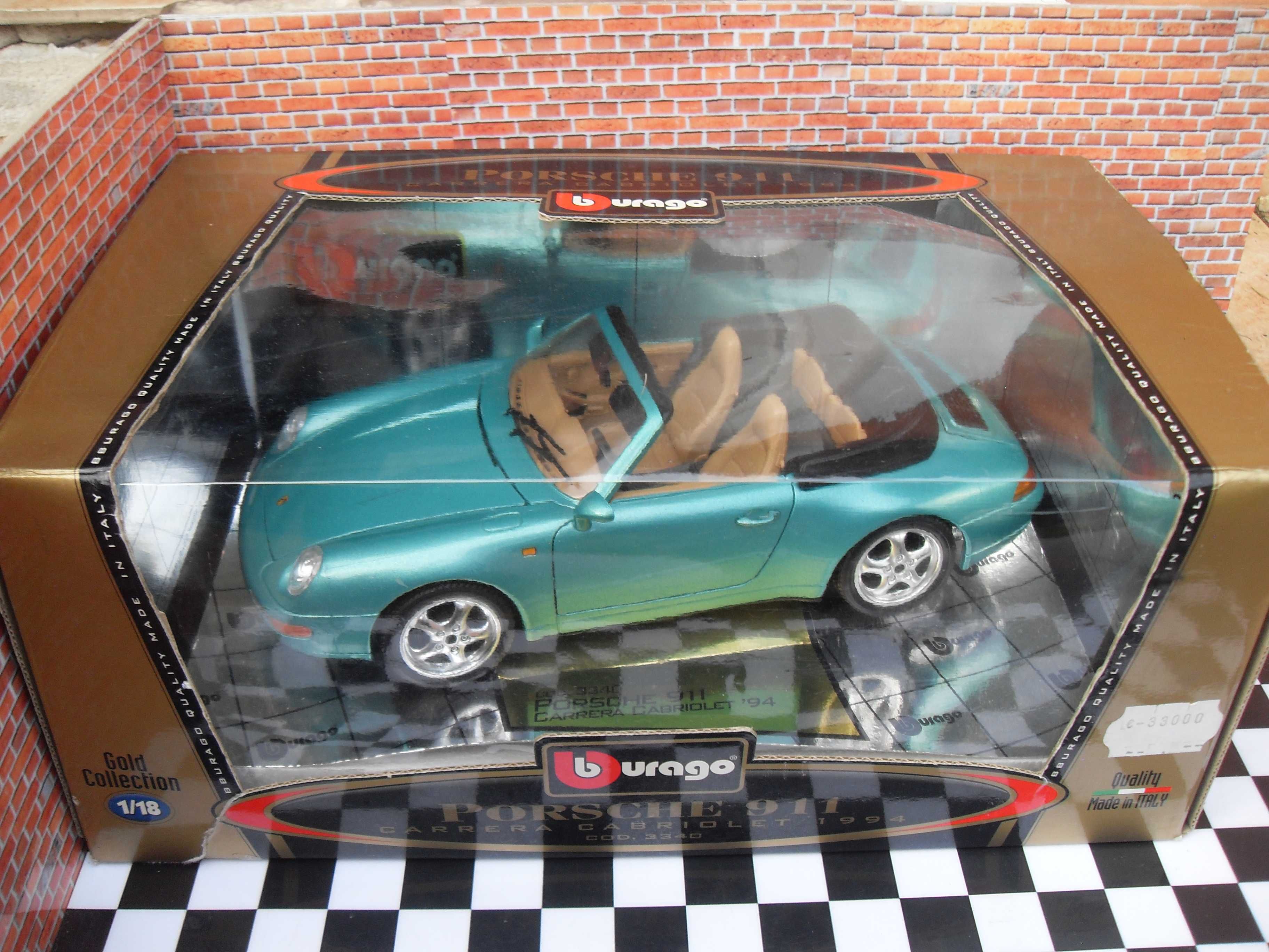 Porsche 911 993  Cabrio 94r 1:18 Gold Collection