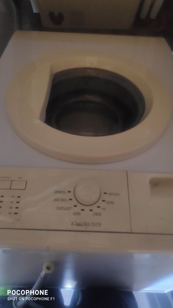 Máquina de lavar roupa Jocel