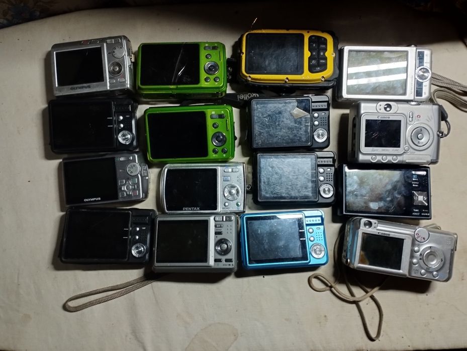 Фотоапарати цифрові неробочі