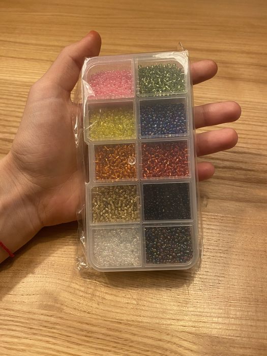Набір бісеру для виготовлення прикрас