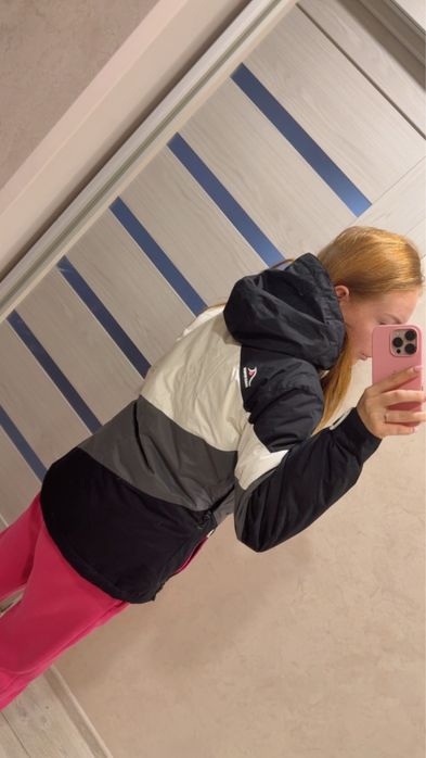 Продам лижну куртку