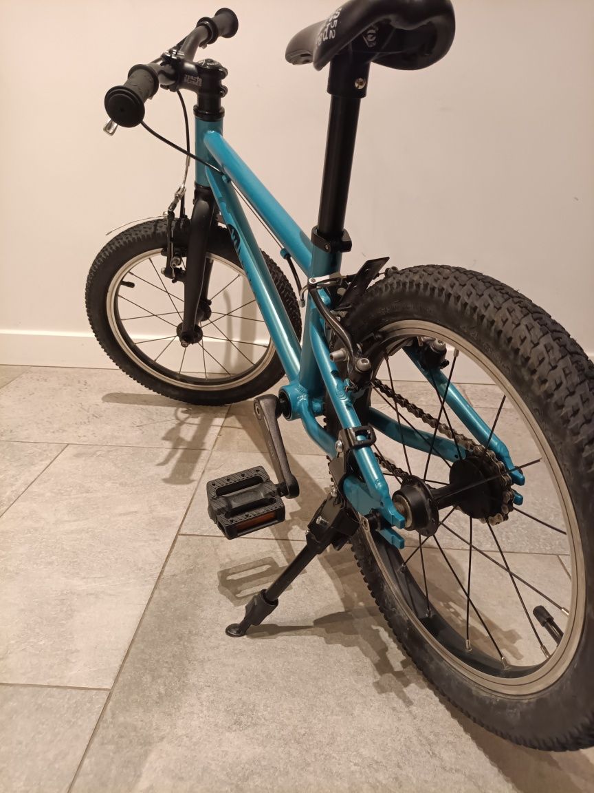 Kubikes 16l lekki rower dziecięcy