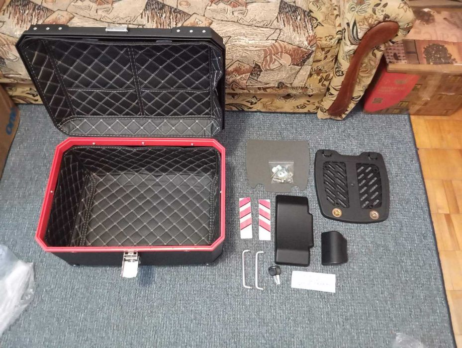 Кофр новий для мотоцикла на 2 шоломи