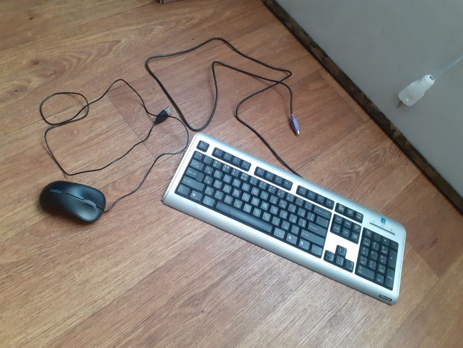 Клавиатура мышка.