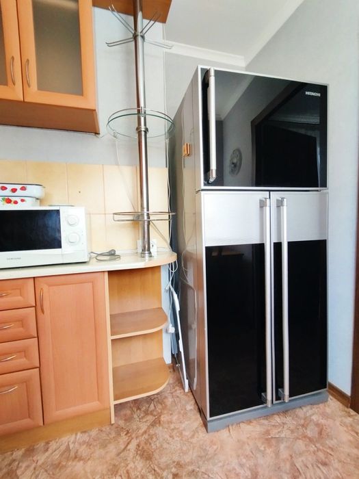 Холодильник HITACHI R-W570AUN8