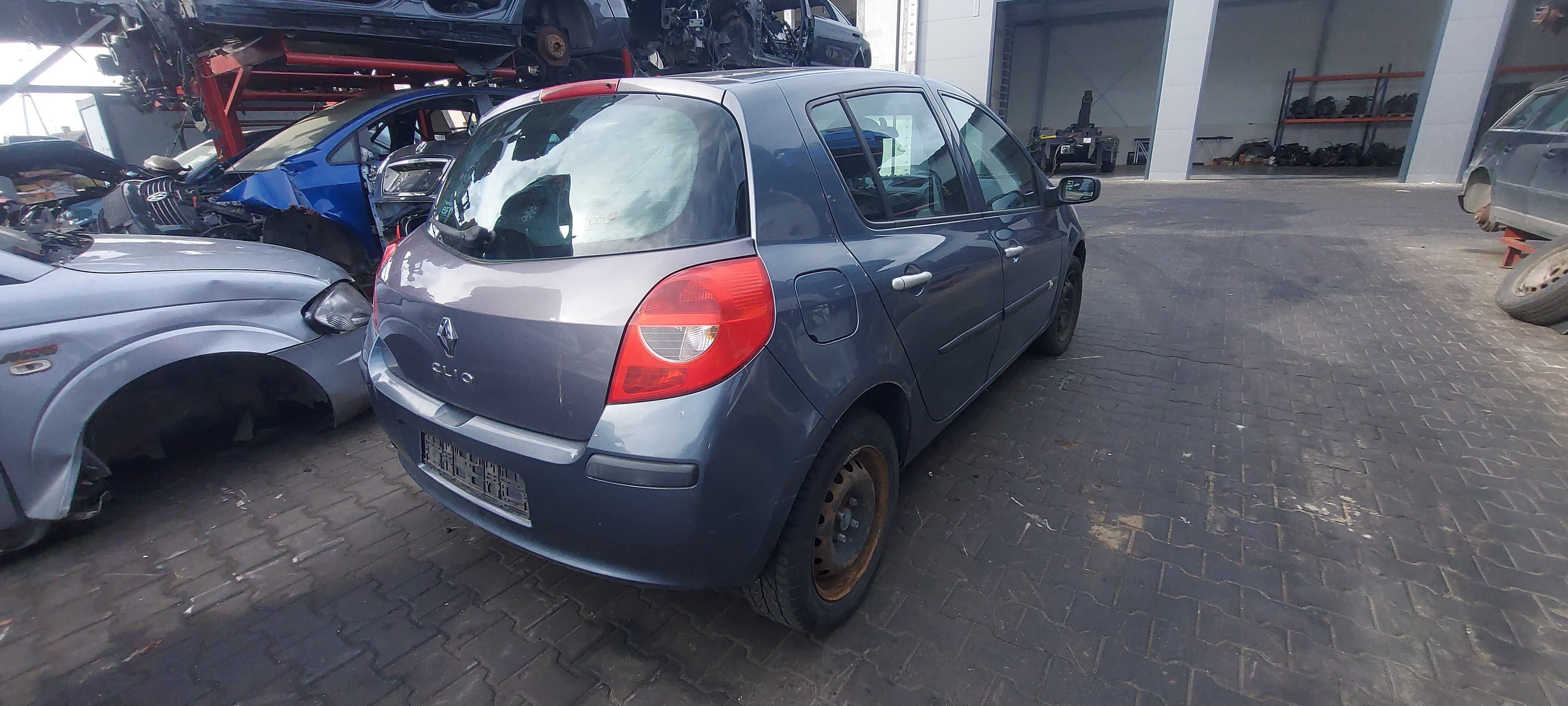 Części Renault Clio III 1.2 75 km 2007r