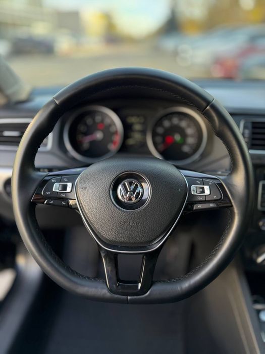 Volkswagen Jetta SE 2014