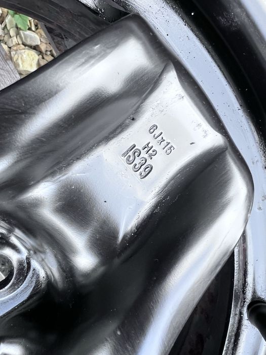 4xfelga stalowa (strukturalna) 15” OPEL (4x100 ET39) z TPMS