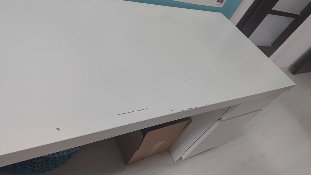 Biurko Malm ikea tanio.  Ostatnia szansa