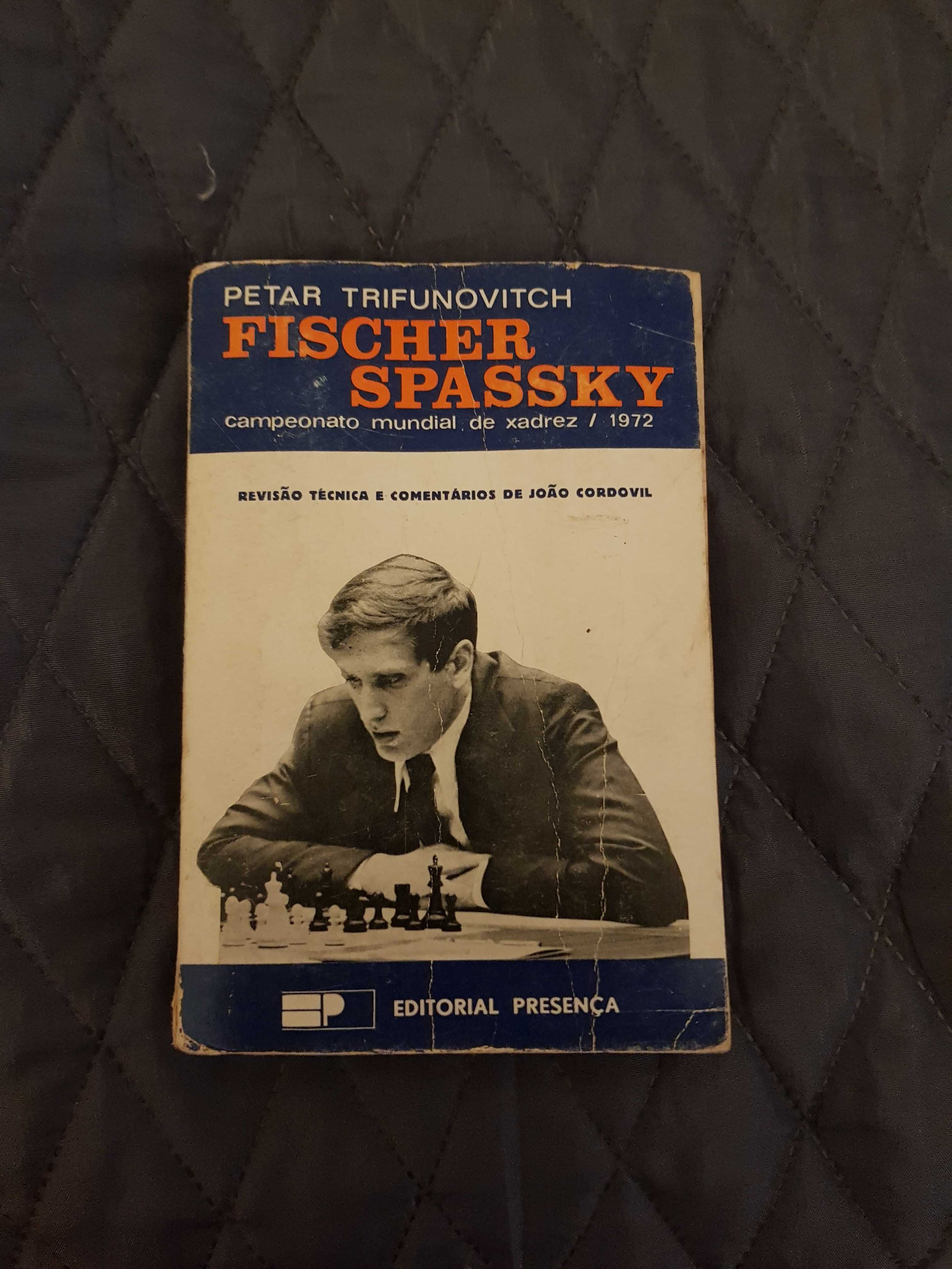 Livro de Xadrez - "Fischer Spassky"