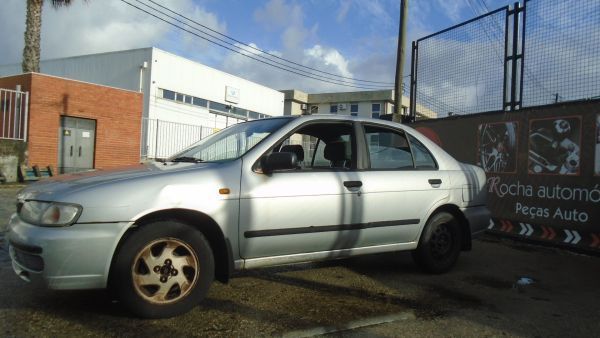 Para Peças Nissan Almera I (N15)