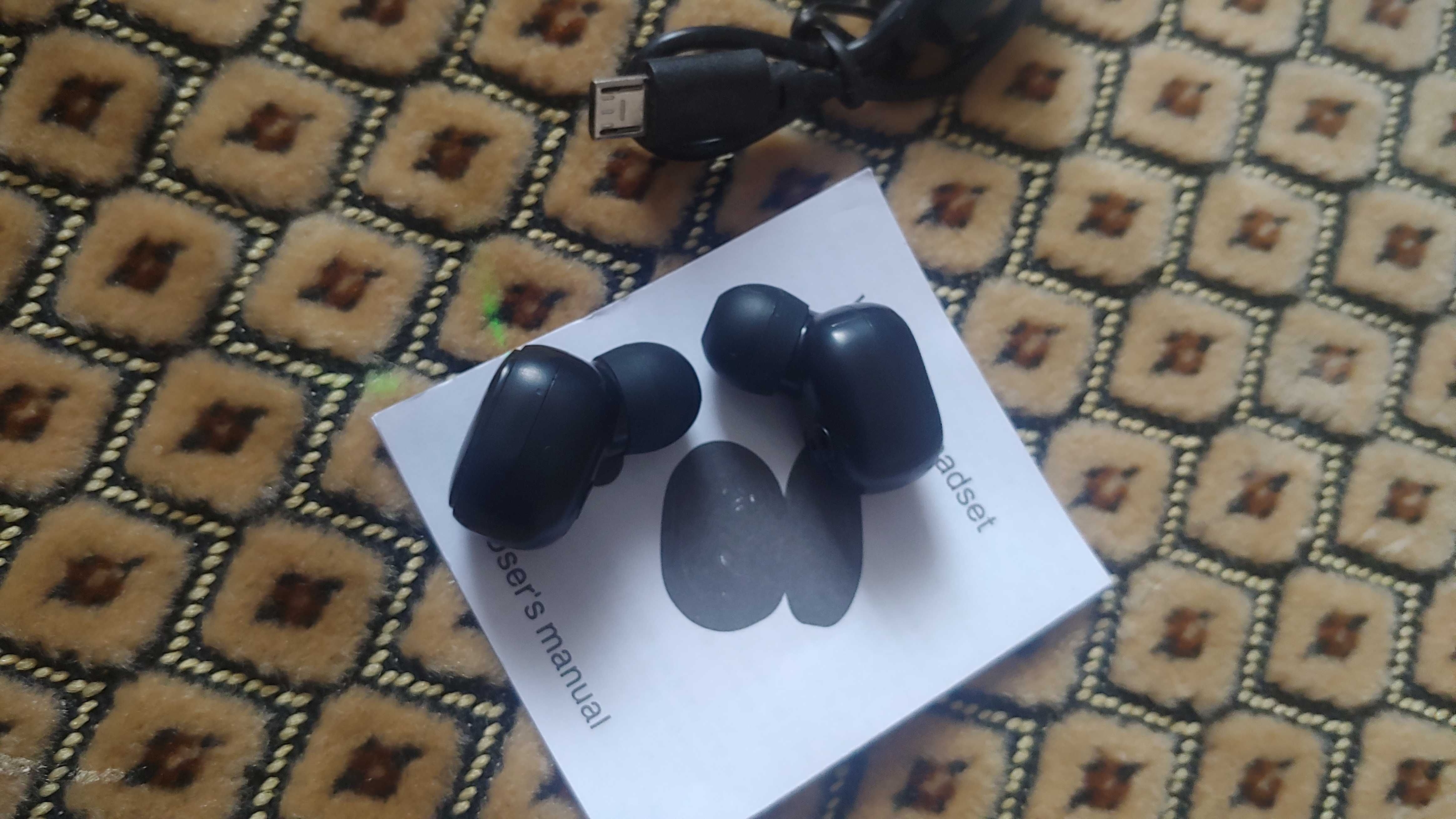 Наушники Bluetooth 5.3 Очень хороший звук и микрофон новые