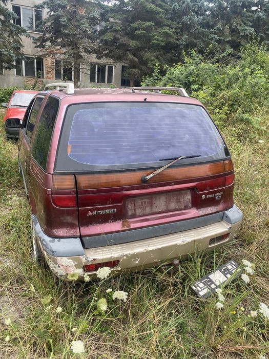 Mitsubishi Space Wagon 2.0 бензин шрот