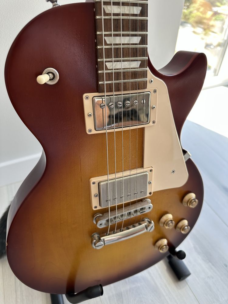 Gibson les paul tribute
