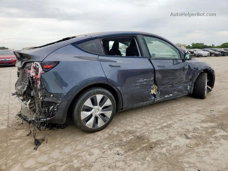 Tesla Y 2023 Dual Motor