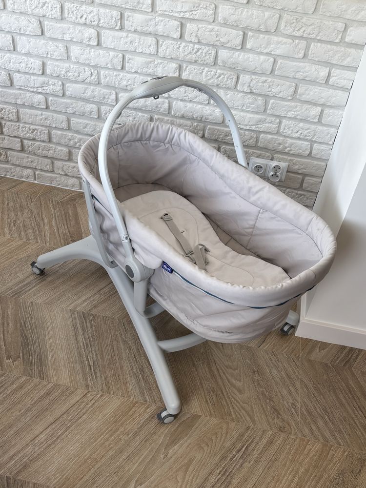 Chicco Baby hug krzeselko 4w1