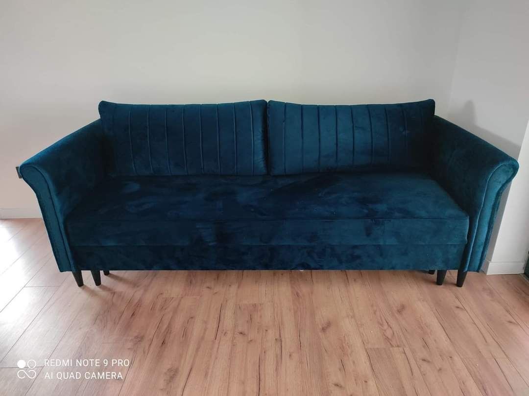 Kanapa wersalka sofa z funkcją spania oraz pojemnikiem