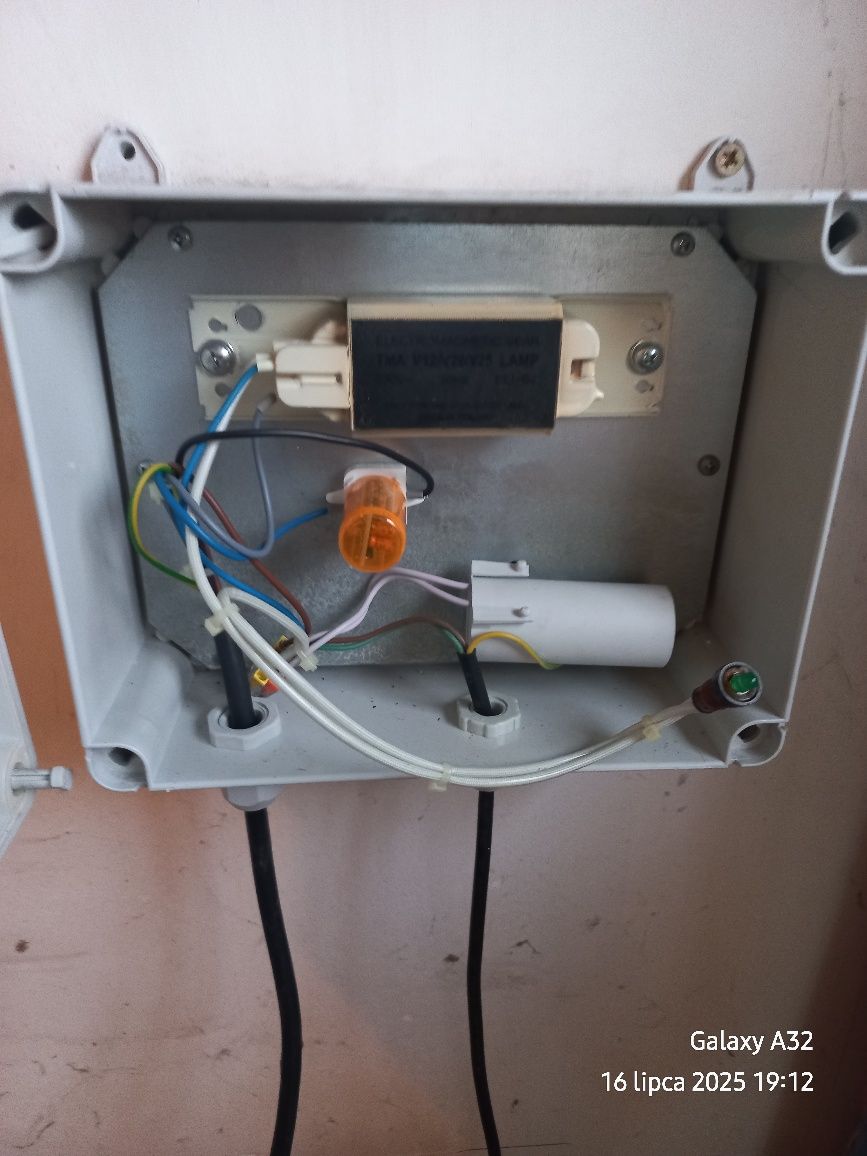 Sterylizator Lampa UV bakteriobójcza TMA V12